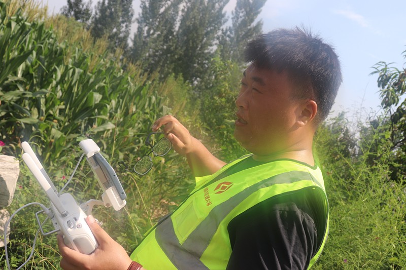 平凡的崗位  每一幀都是熱愛—— 記臨臨高速工程技術部“無人機”航拍員石志翔