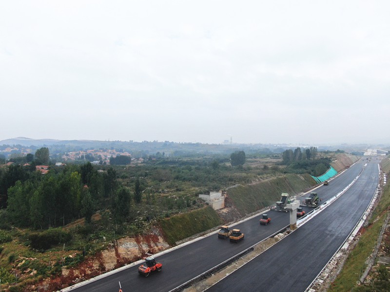 5、施工起點(diǎn)至Y021分離立交處油層施工_副本