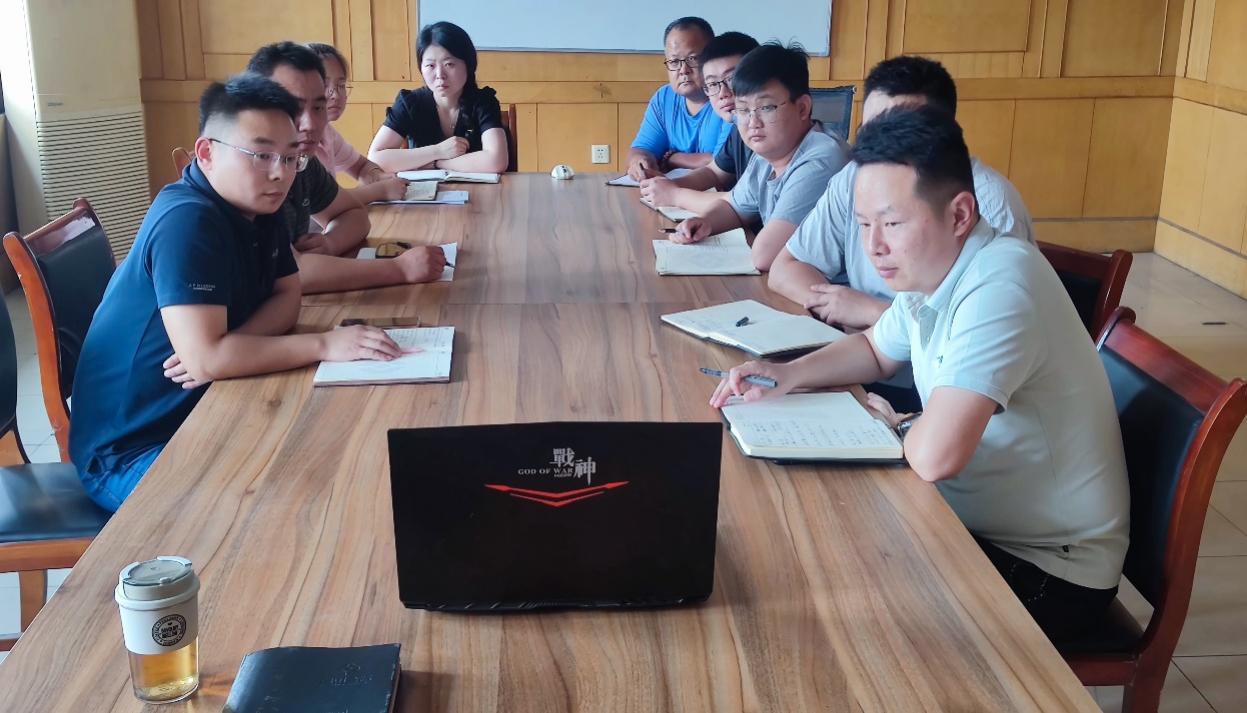 市政工程公司臨淄四好農(nóng)村路項目組織安全教育培訓活動