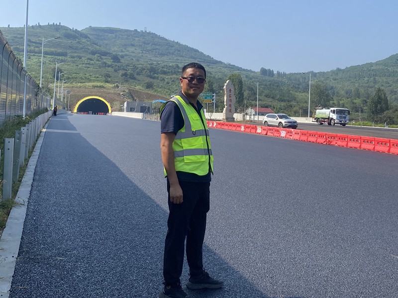 走近機械化施工公司青年突擊隊