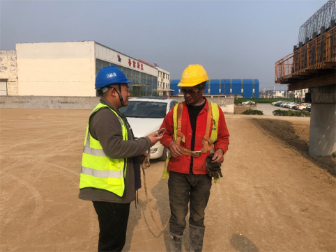 第二工程公司第一項(xiàng)目部以安全促大干