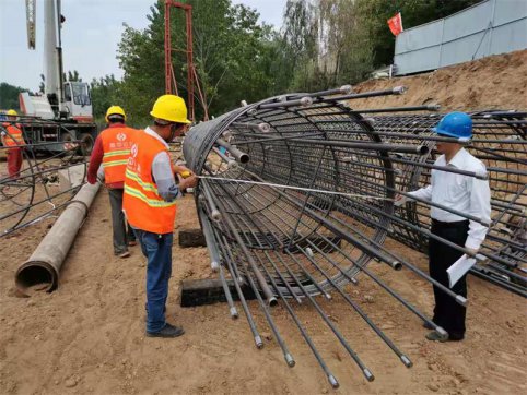 【抓作風 創(chuàng)效益】開局即開戰(zhàn)——G205山深線郯城繞城段改建項目拉開大干序幕