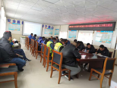 淄博市魯山大道-魯泰大道互通立交橋水泥穩(wěn)定碎石基層全面展開施工