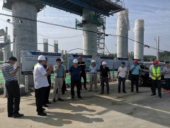 濟(jì)南大東環(huán)項目組織觀摩團(tuán)蒞臨新寧高速項目部參觀學(xué)習(xí)