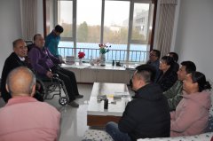 人間自有真情在 宜將寸心獻(xiàn)“路”人——公司組織黨員及工會(huì)代表慰問(wèn)困難職工