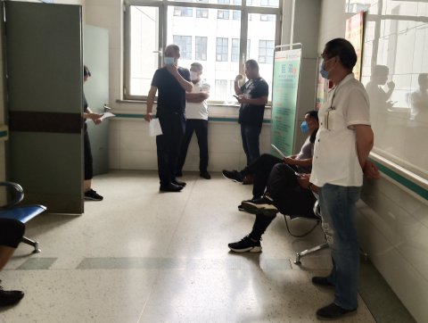 魯中公路第三工程公司關(guān)愛員工，關(guān)注健康在行動