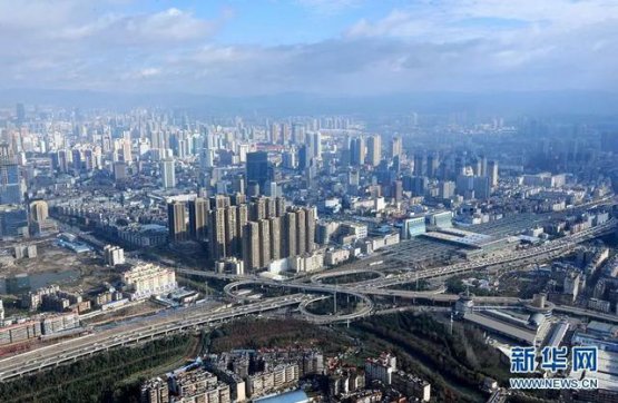 中央經(jīng)濟(jì)工作會議精神解讀②丨2021：以高質(zhì)量發(fā)展為導(dǎo)向確保經(jīng)濟(jì)運(yùn)行在合理區(qū)間